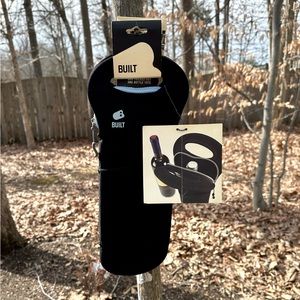 NWT black neoprene bottle tote with handles, zippered bottle sleeve and pocket